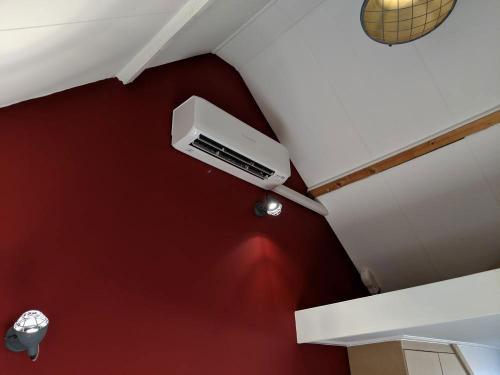 Voorbeeld installatie plafond wandunit
